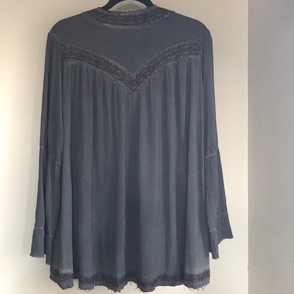 Sold Pol Buckle mineral wash embroidered trim top - Picture 6 of 7